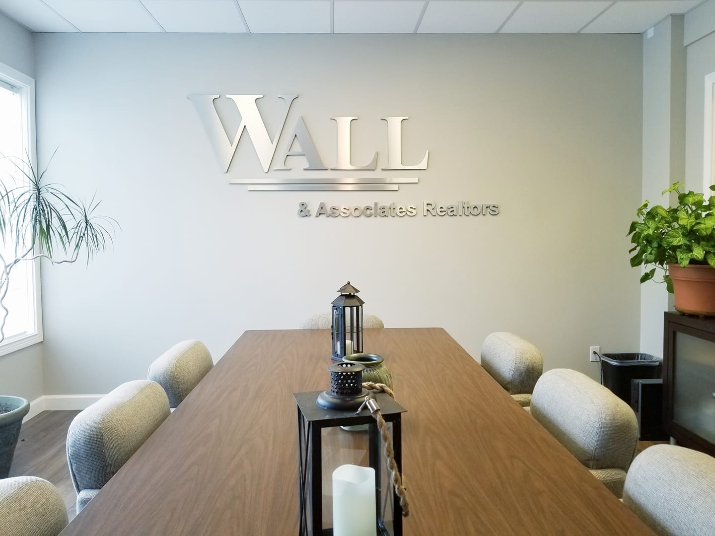 Wall & Associates Office